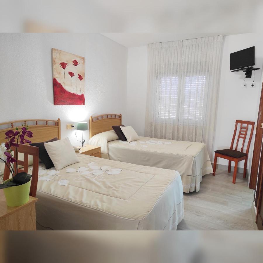 Hostal La Llave Mave Extérieur photo